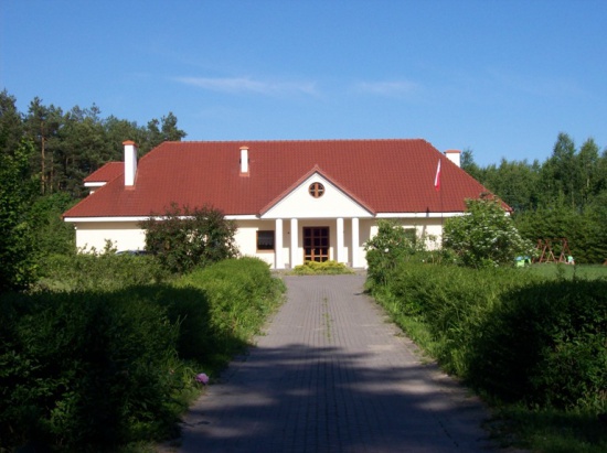Ostróda. Rezydencja w pobliżu lasów, jezior.